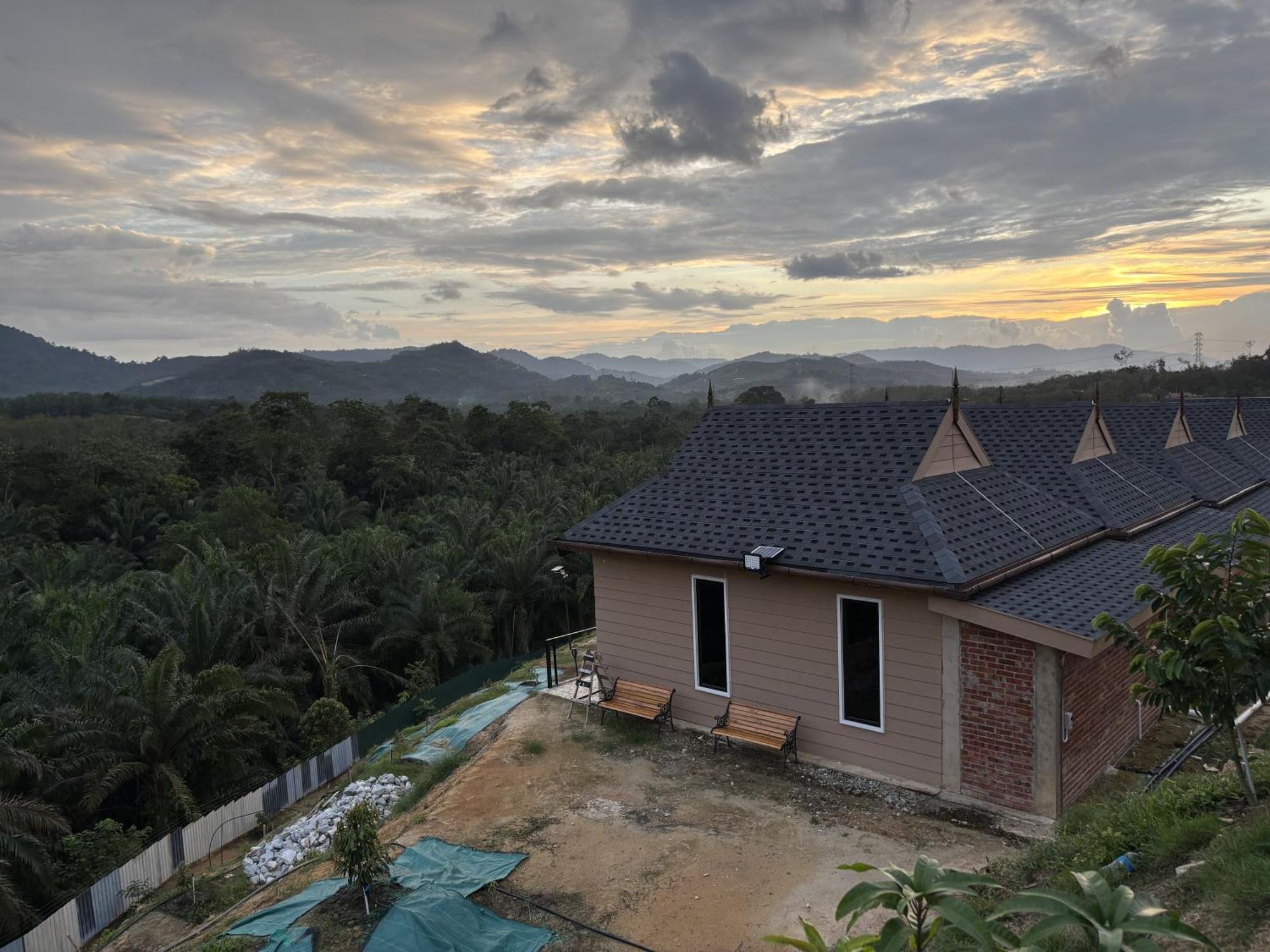 Hotel Tamu Eco Lenggeng Esterno foto