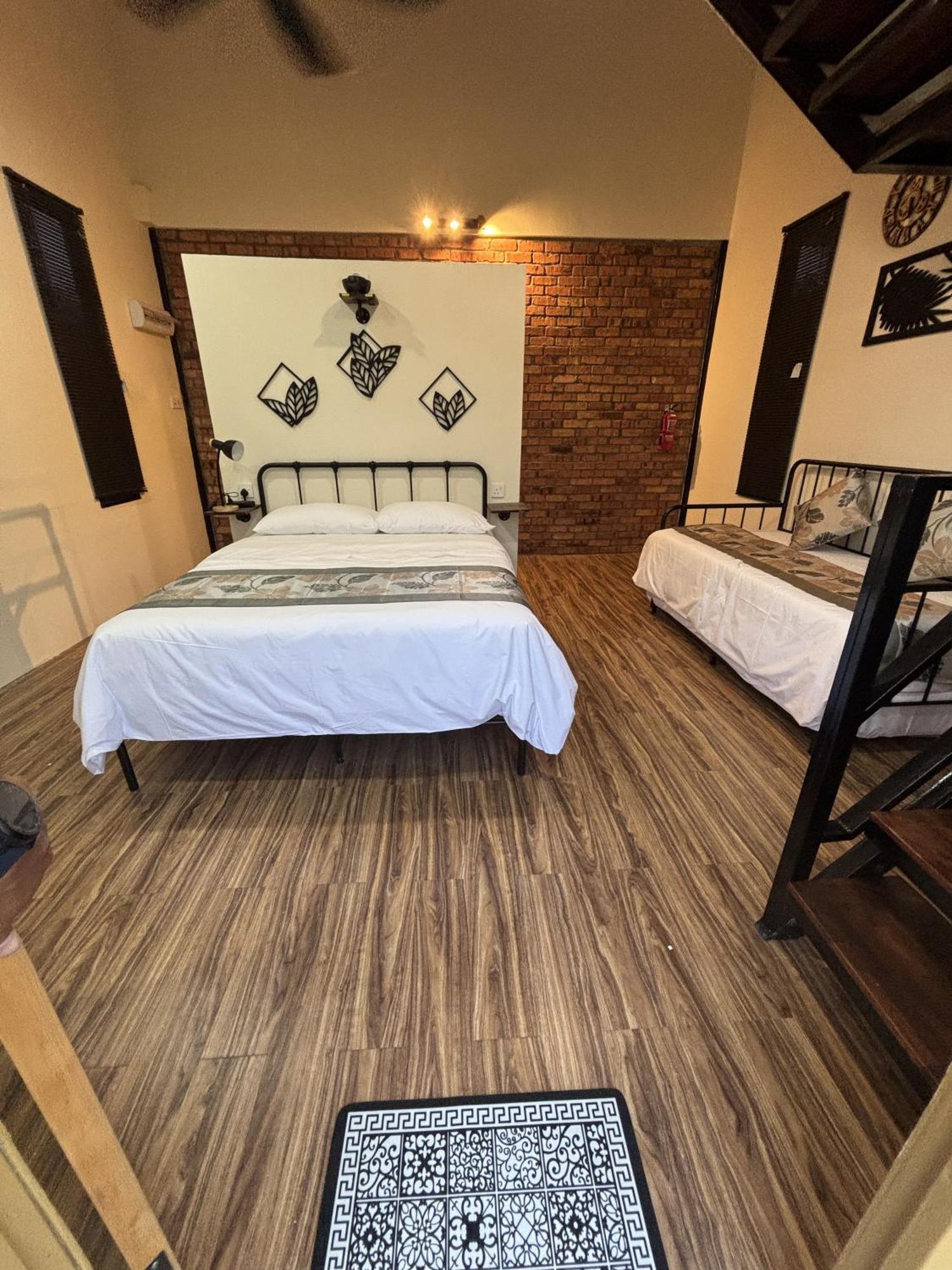 Hotel Tamu Eco Lenggeng Esterno foto